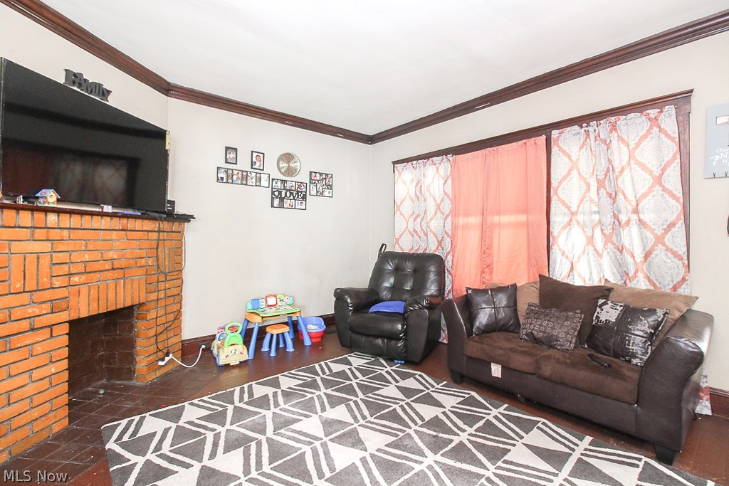 Dunham Heights Resub - Residential Income