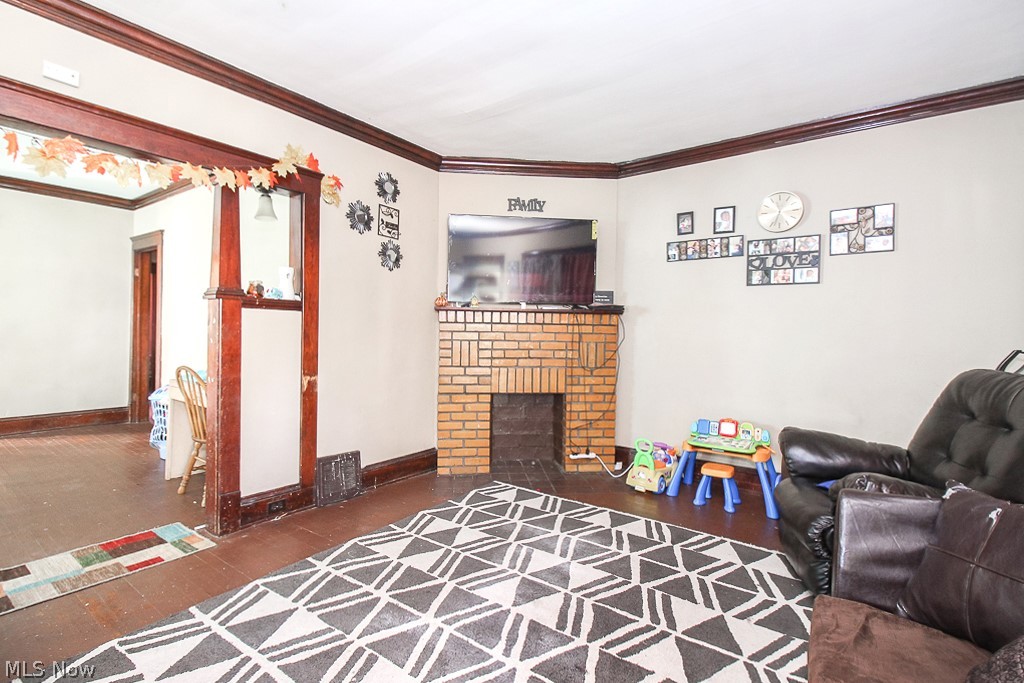 Dunham Heights Resub - Residential Income