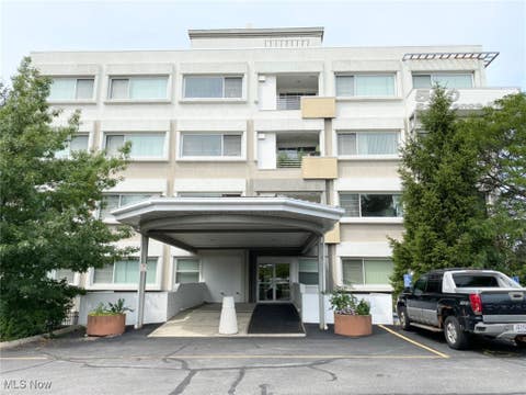 Photo for 500 Severance Place 106 Lane 106