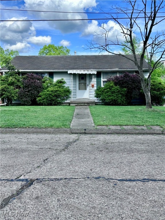 2608 Cleveland Avenue, Parkersburg, West Virginia image 1