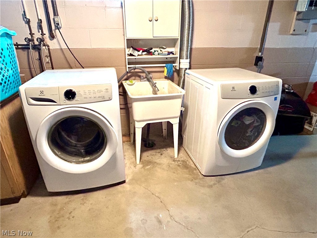 Metropolitan Estates 01 - Residential