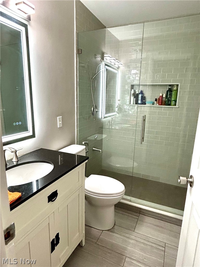 Metropolitan Estates 01 - Residential