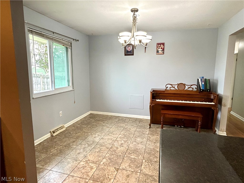 Metropolitan Estates 01 - Residential