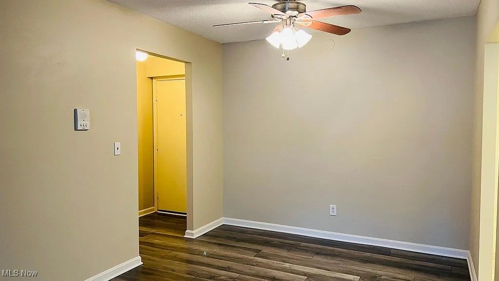 Photo of 1263 Lost Nation Road #22, Willoughby, OH 44094 (MLS # 5184905)