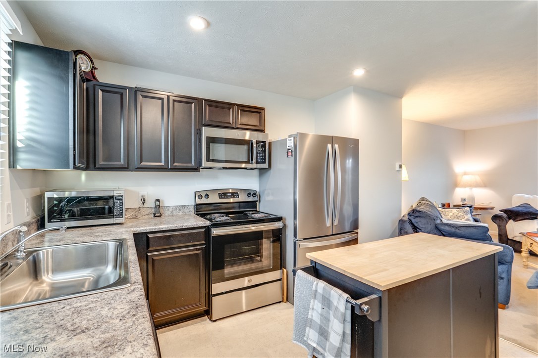 4453 May Avenue, Massillon, Ohio image 14