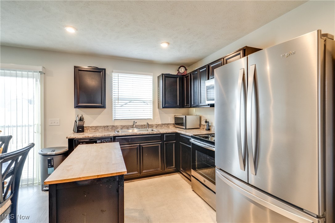 4453 May Avenue, Massillon, Ohio image 15