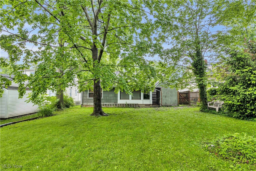 1414 Hollywood Street, Warren, Ohio image 2