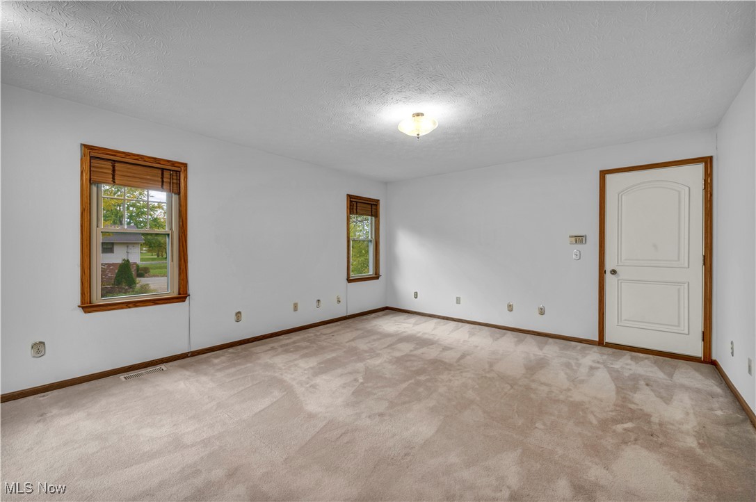 Lagrange - Residential