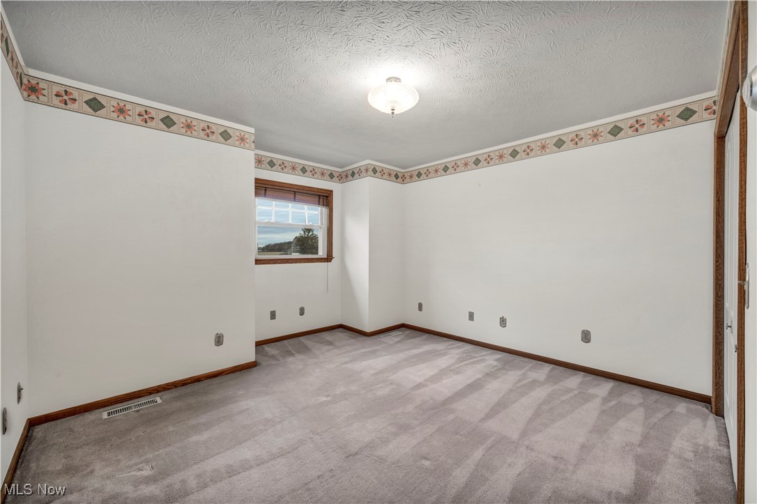 Lagrange - Residential