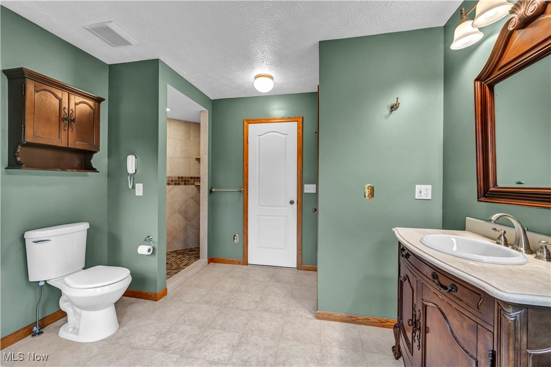 Lagrange - Residential