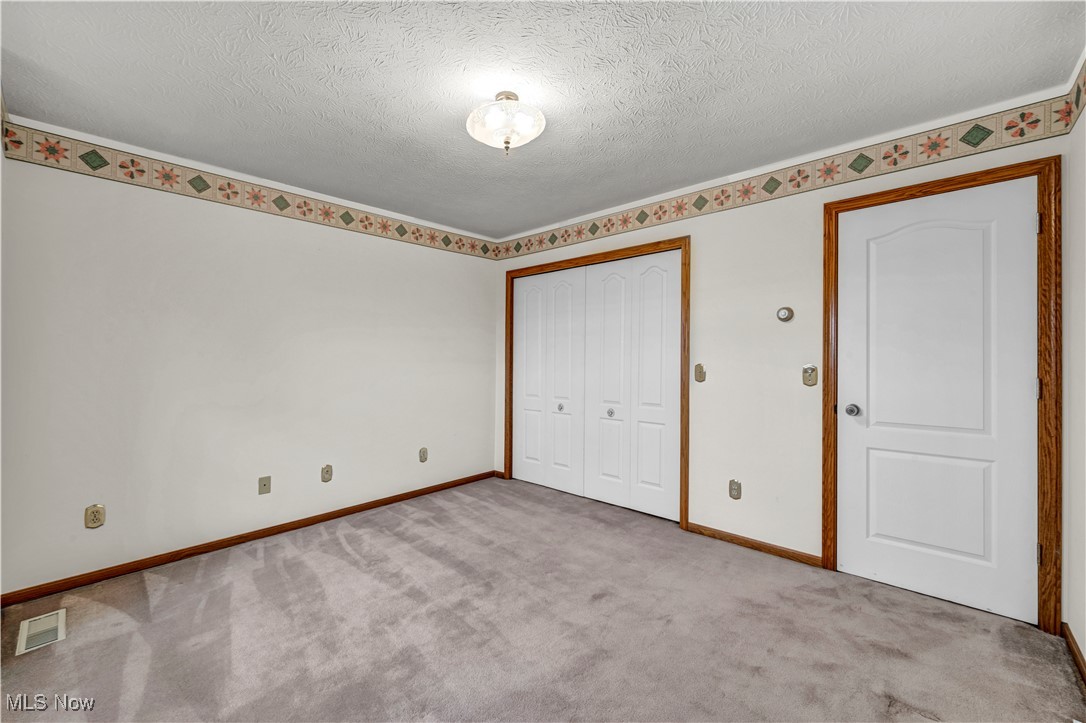 Lagrange - Residential