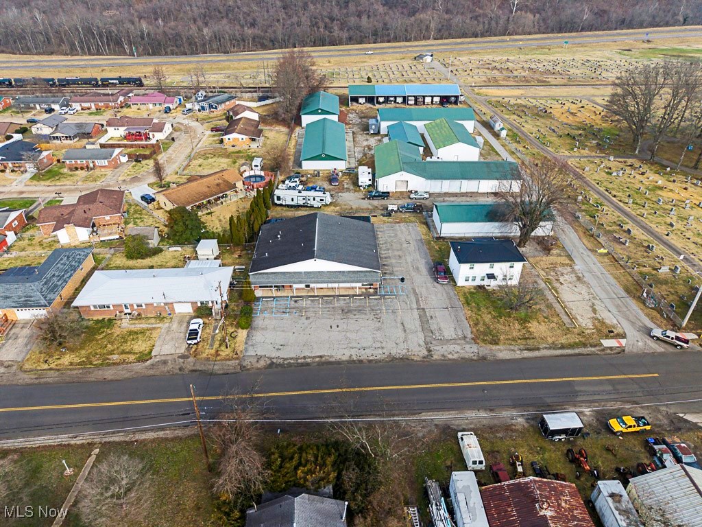 Belpre - Commercial Sale