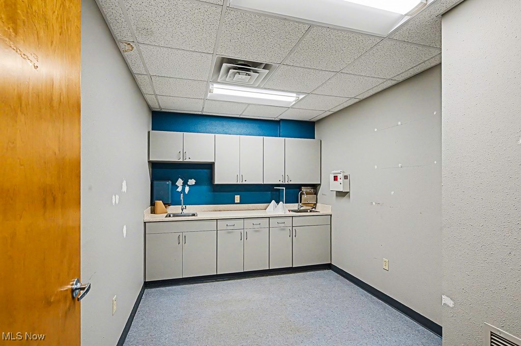 Belpre - Commercial Sale