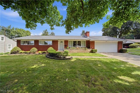 Homes For Sale - 3823 22nd Street<br/> Canton, OH 44708