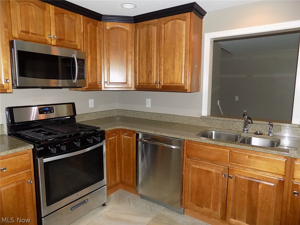 Greenbriar Estates Condo - Residential