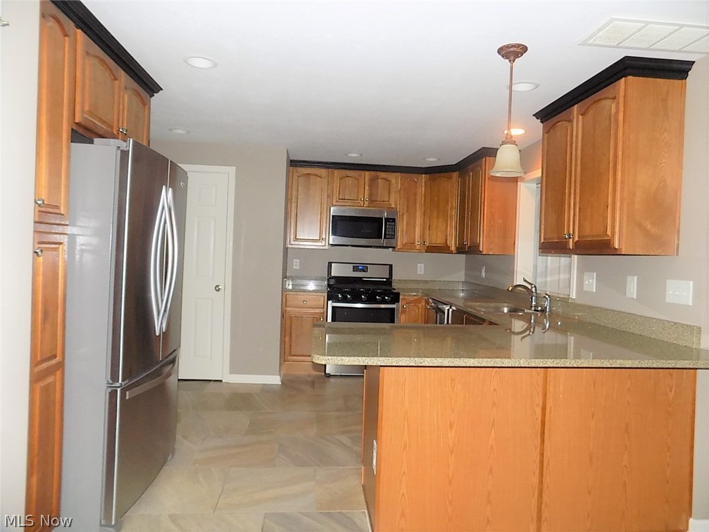 Greenbriar Estates Condo - Residential