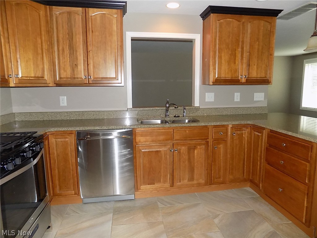 Greenbriar Estates Condo - Residential