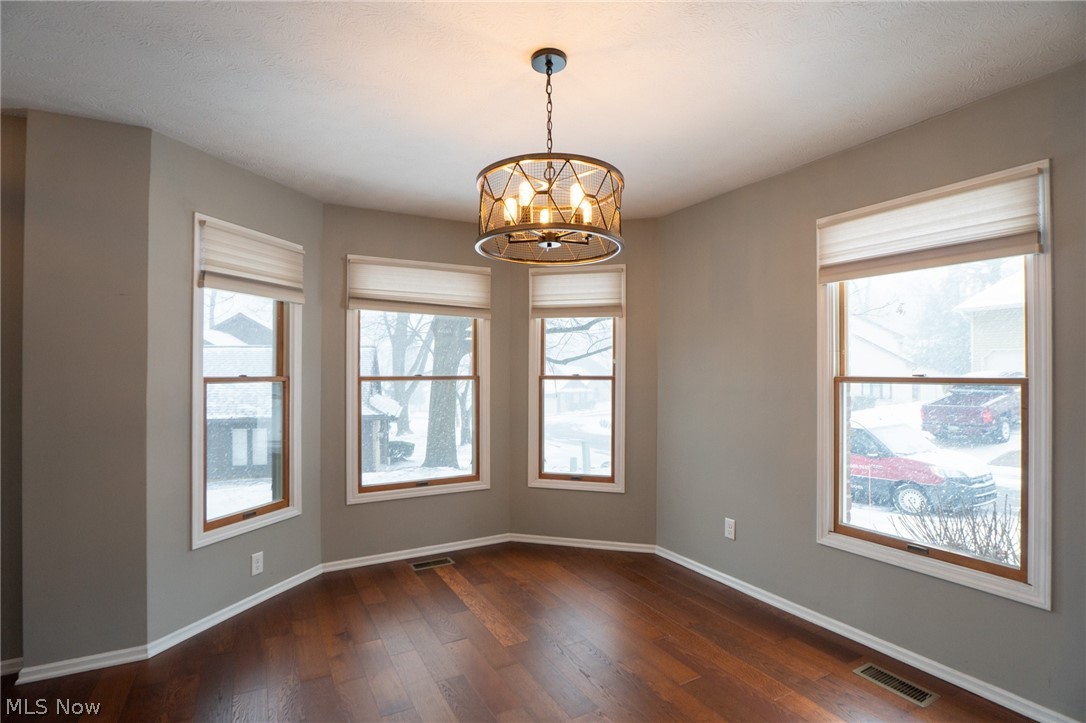 Belden Park Condo - Residential