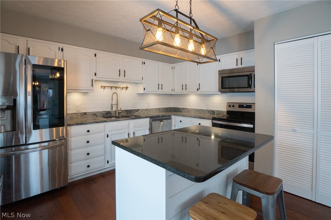 Belden Park Condo - Residential