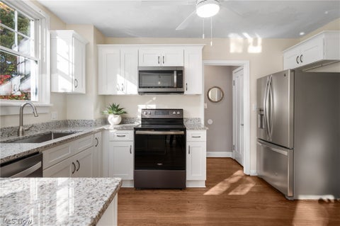 Tiny photo for 3309 Elsmere Road, Shaker Heights, OH 44120 (MLS # 5255818)