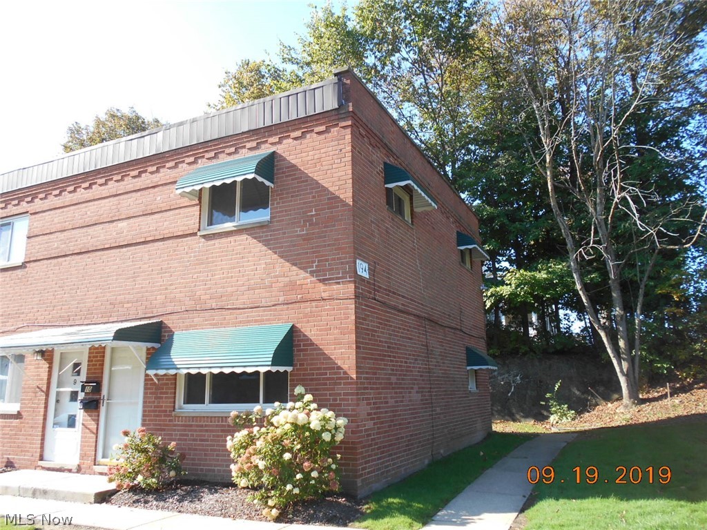 Falls Pointe Clstrs Ph 01-B3b - Residential Lease