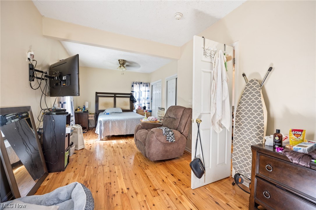 Macoban Realty Companys - Residential