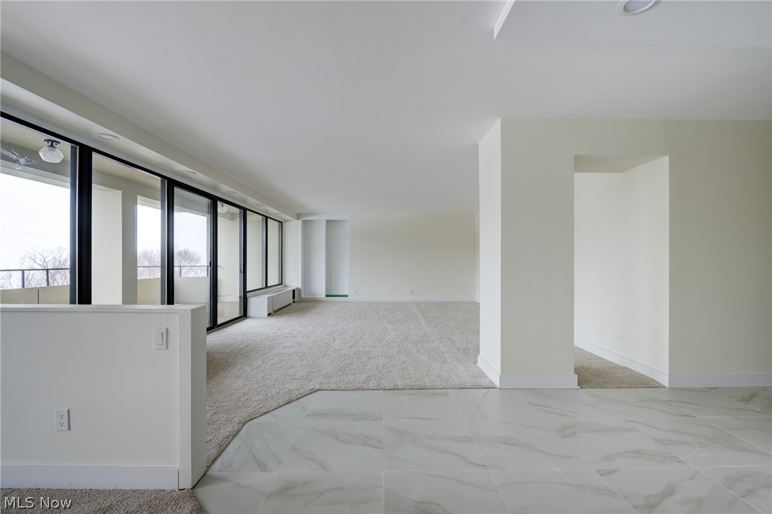 Bratenahl Place Condo - Residential