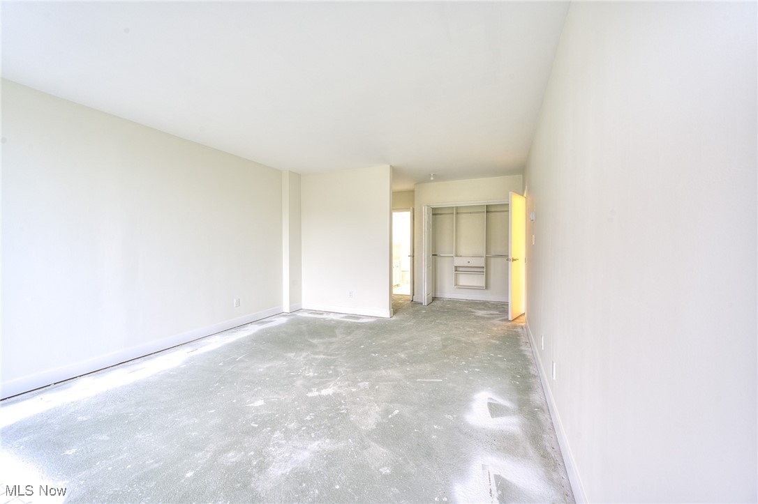 Bratenahl Place Condo - Residential