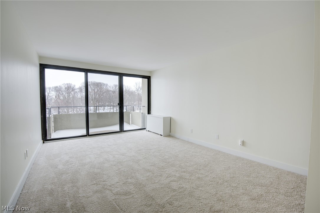 Bratenahl Place Condo - Residential