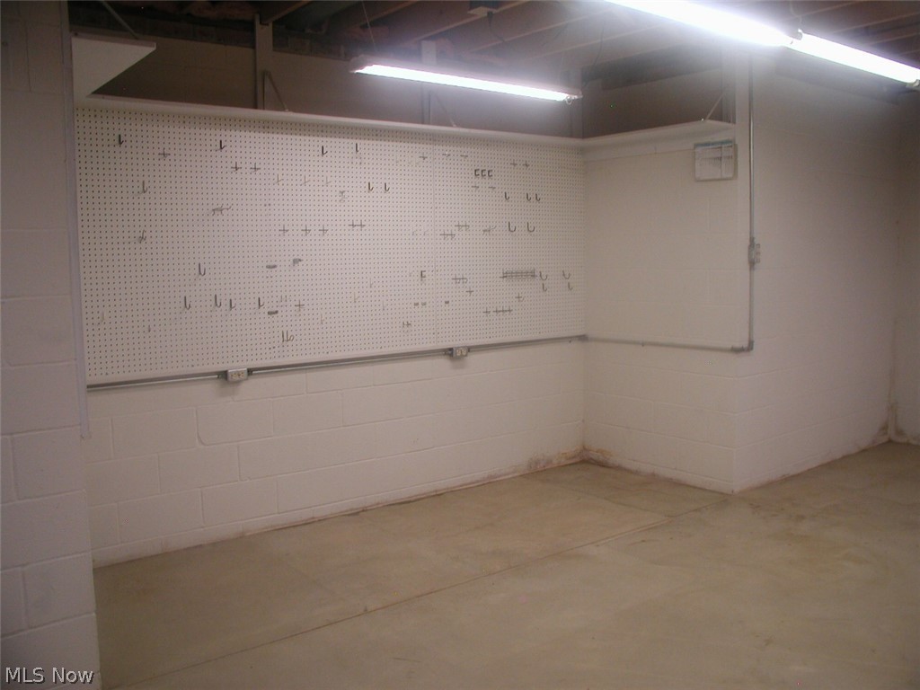 Estates At Meadowood - Residential