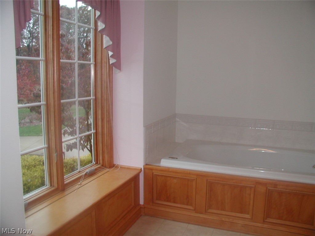 Estates At Meadowood - Residential