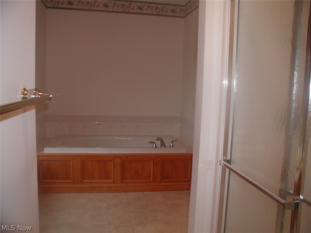 Estates At Meadowood - Residential