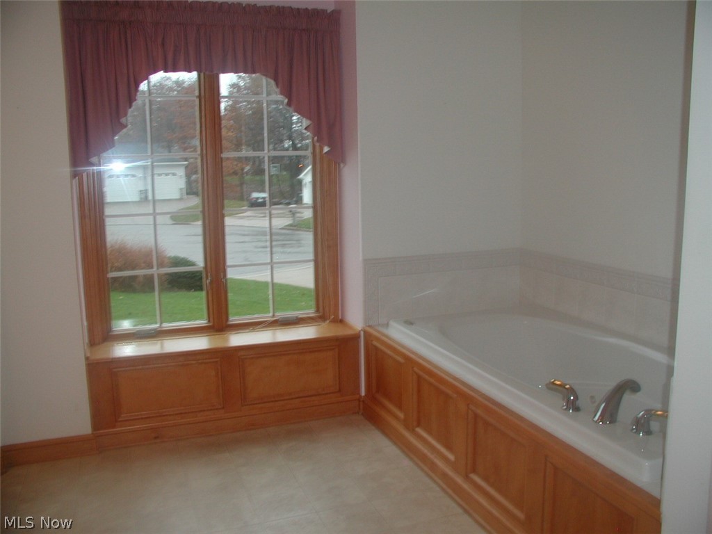 Estates At Meadowood - Residential