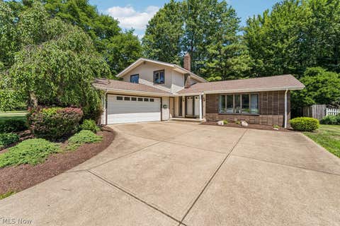 Photo for 27020 Sleepy Hollow Drive