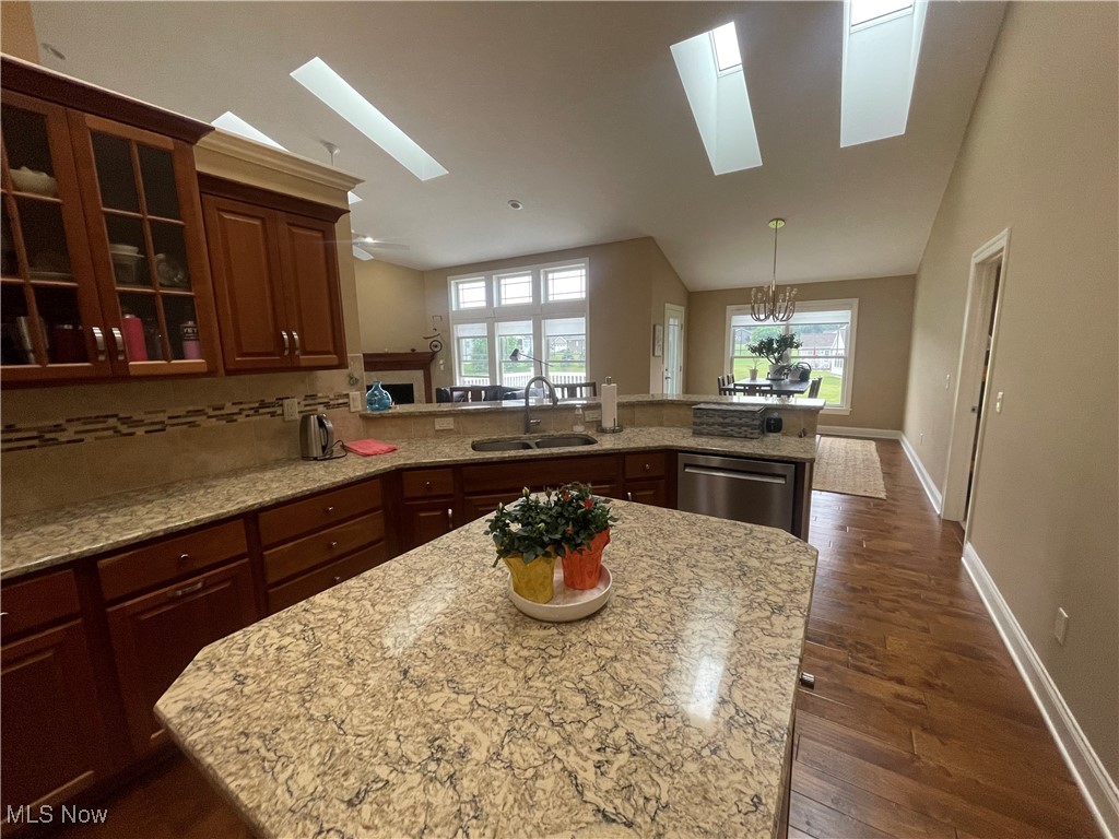 Waterside Condos - Residential