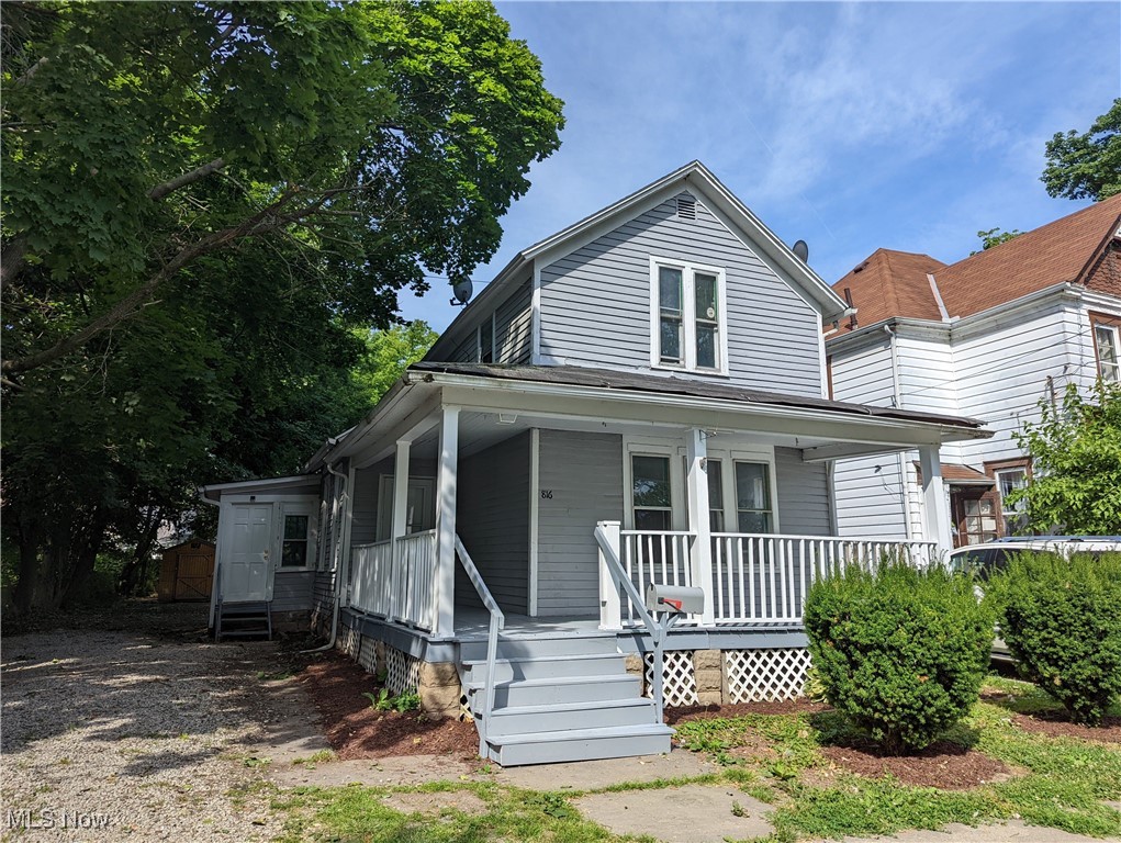 816 Lexington Avenue, Lorain, Ohio image 1