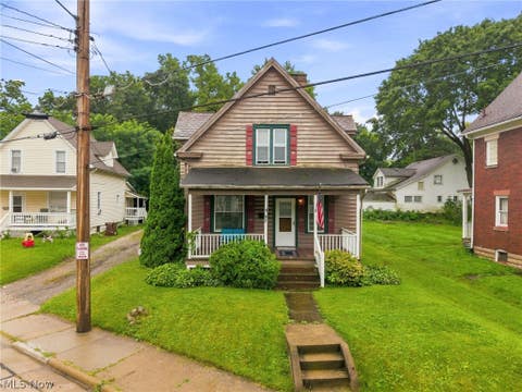 Homes For Sale - 637 Franklin Avenue<br/> Salem, OH 44460