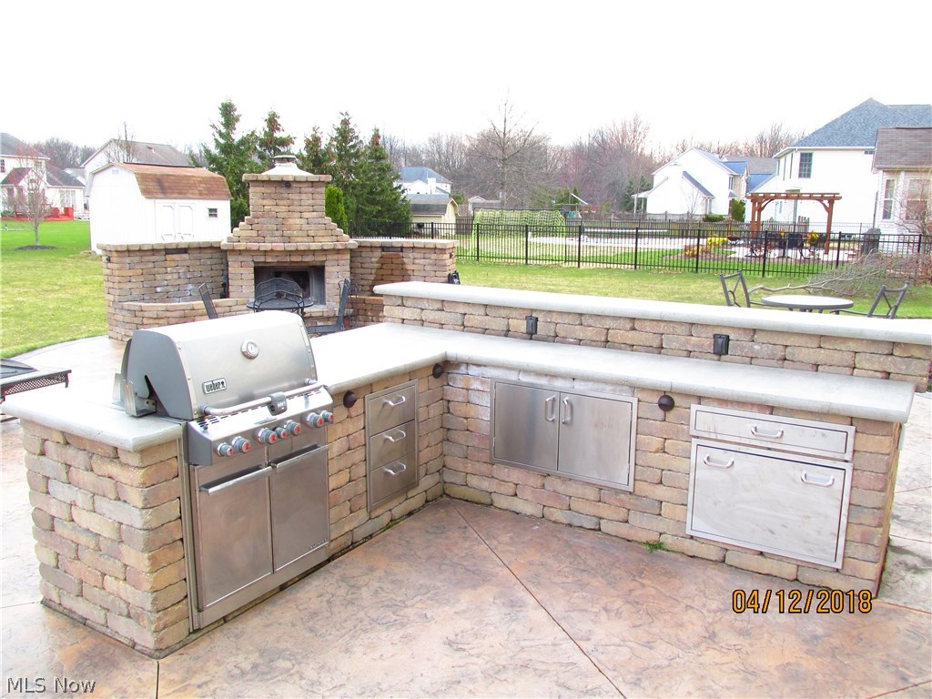 Lakeside Villages - Residential