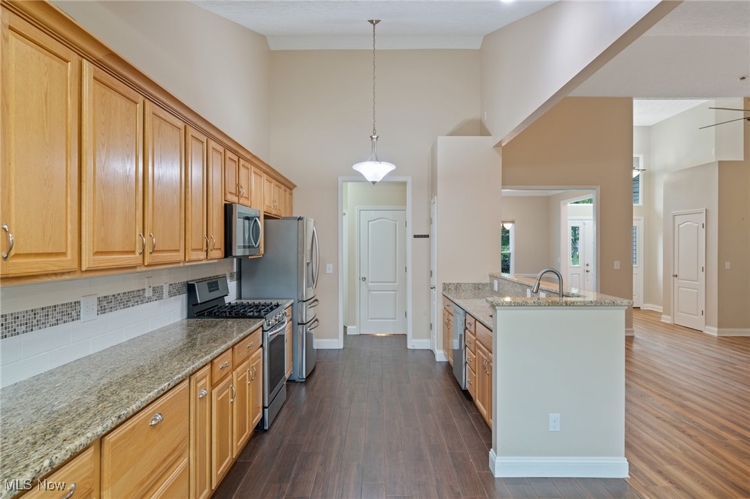 31827 Woodbridge Way, Avon Lake, Ohio image 16