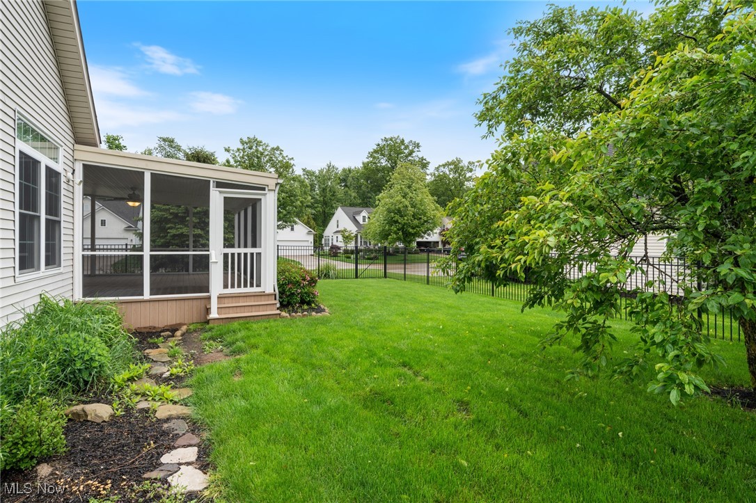 31827 Woodbridge Way, Avon Lake, Ohio image 39