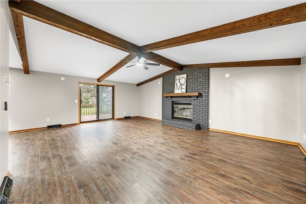 Photo of 3845 Oakridge Drive NE, Louisville, OH 44641 (MLS # 5193060)