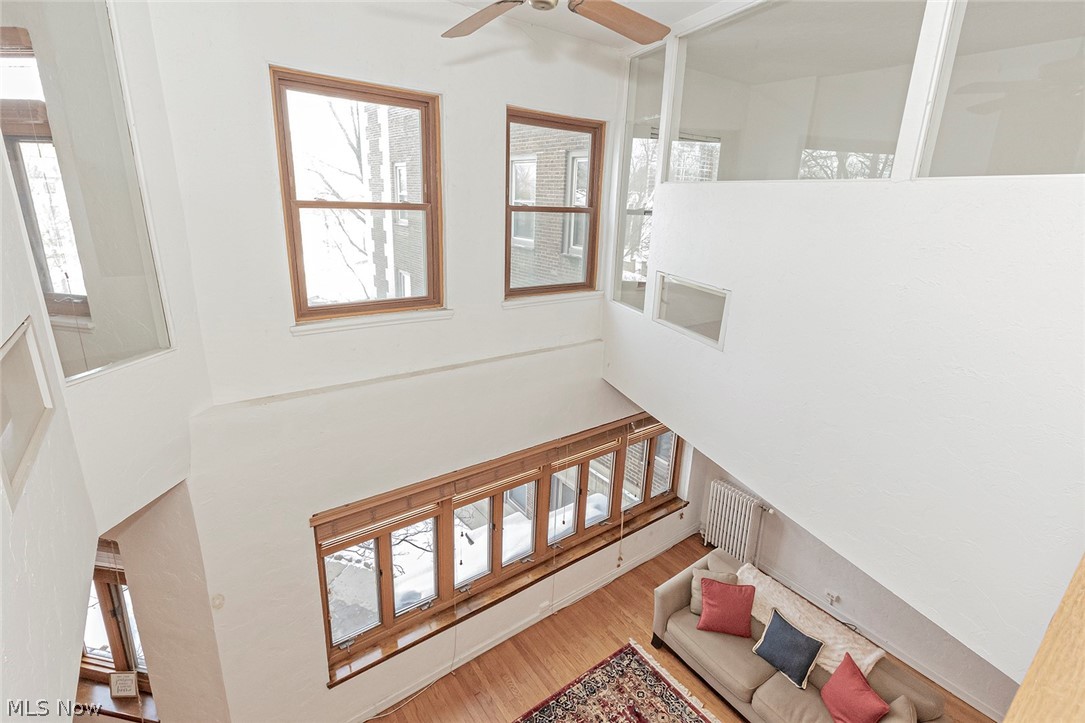 Buckingham Condo - Residential