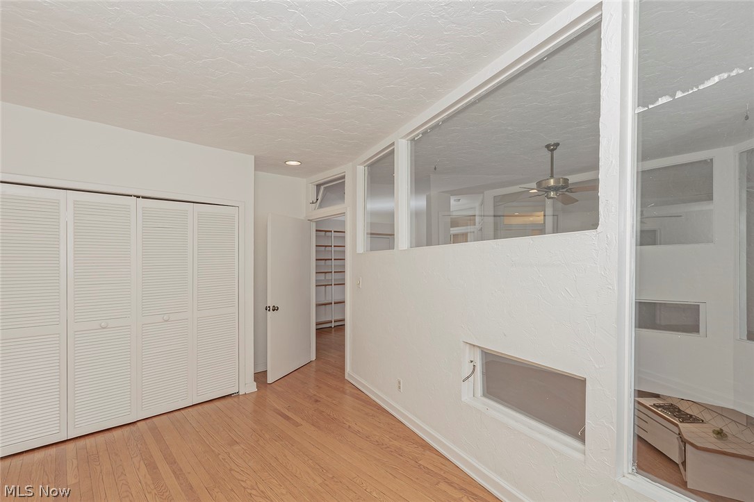 Buckingham Condo - Residential