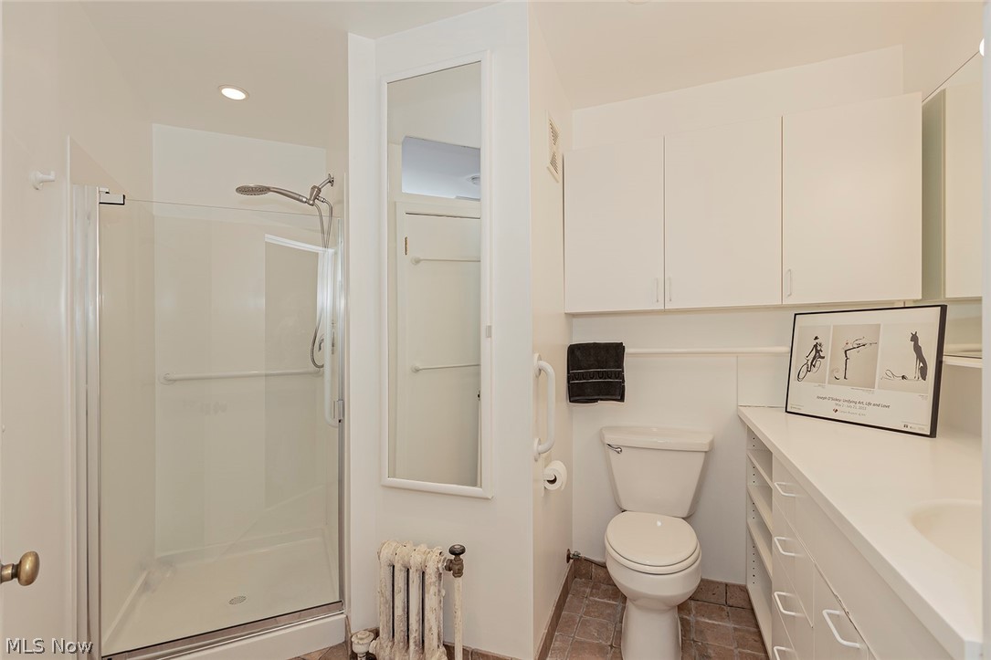 Buckingham Condo - Residential