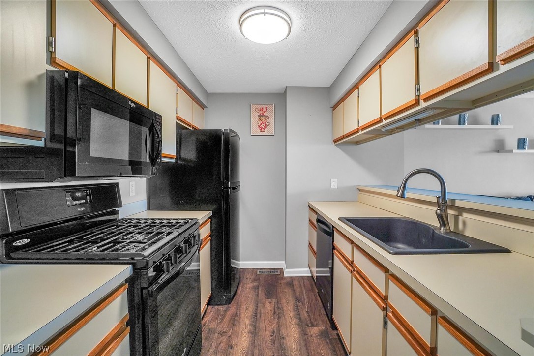 Puritas Park - Residential