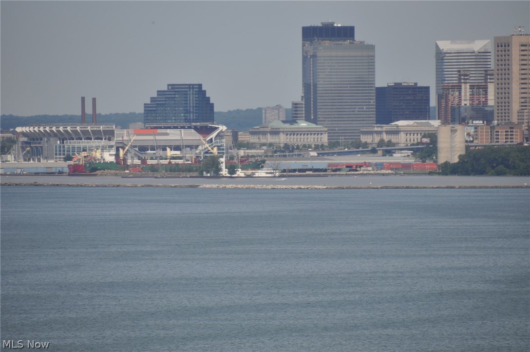 The Carlyle - Residential