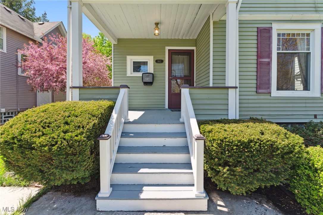 162 S Cedar Street, Oberlin, Ohio image 2
