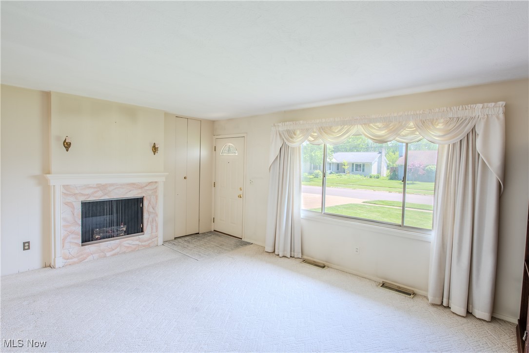 142 Meadow Drive, Berea, Ohio image 18