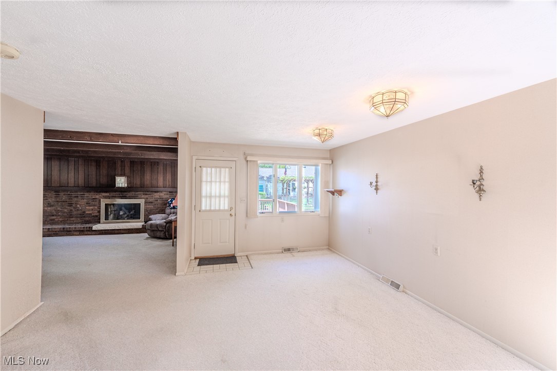 142 Meadow Drive, Berea, Ohio image 16