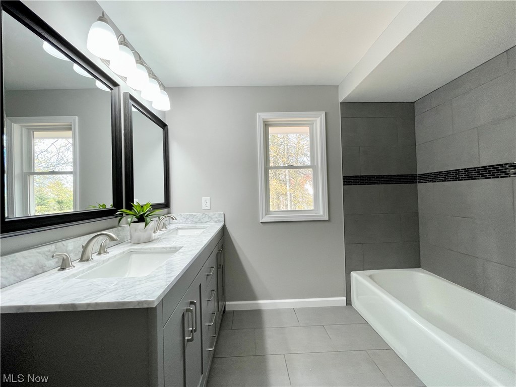 Williamsburg Estates 05 - Residential